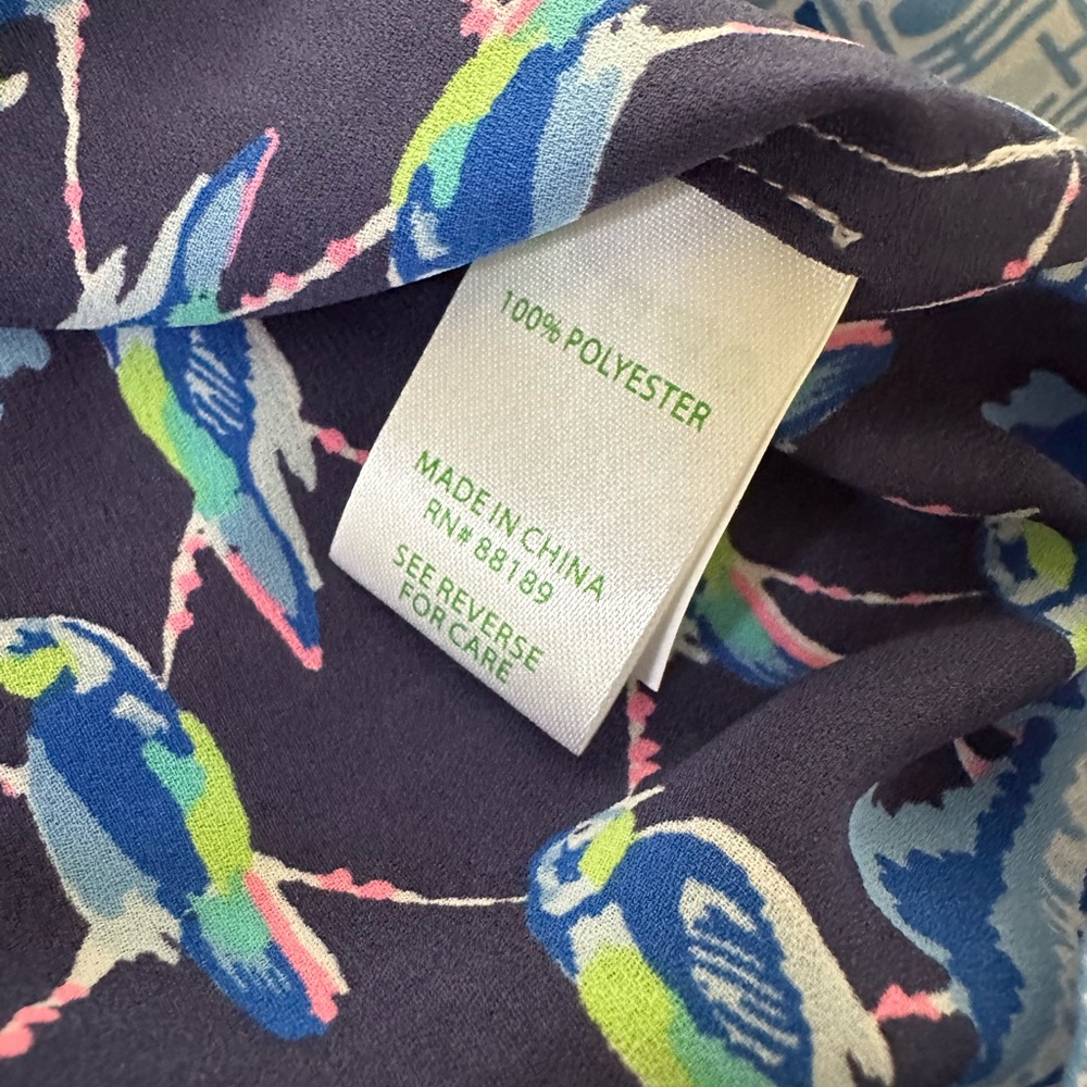 Lilly Pulitzer Lou Lou top - Picture 3 of 3